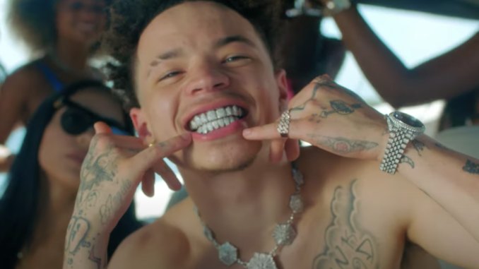 Lil Mosey Celebrates Success Of Blueberry Faygo With Album Certified Hitmaker Ava Leak Adds Three New Songs - roblox id for g walk lil mosey