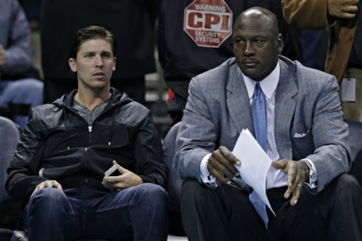 tank nok bliver nervøs Michael Jordan Becomes Nascar Team Owner, Forms New NASCAR Race Team With  Denny Hamlin